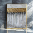 Textured Gilded Crest | Hazy Streaks