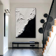 Textured Monochrome Contrast | White Black