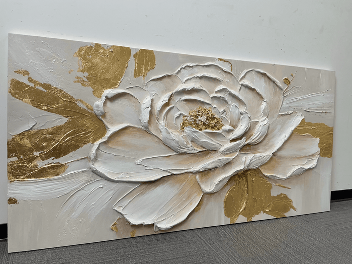 Textured Peony Opulence | Cream Gold