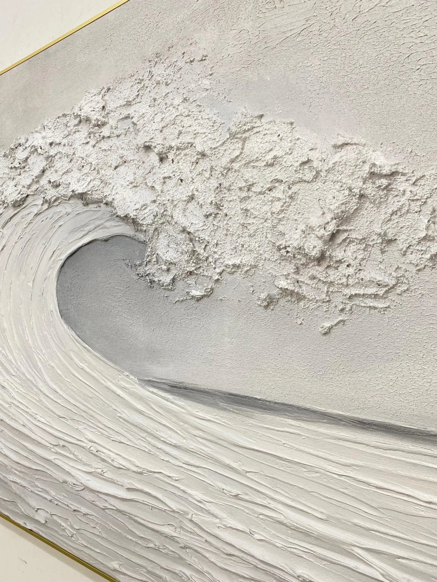 Textured Wave Grandeur | White Surge