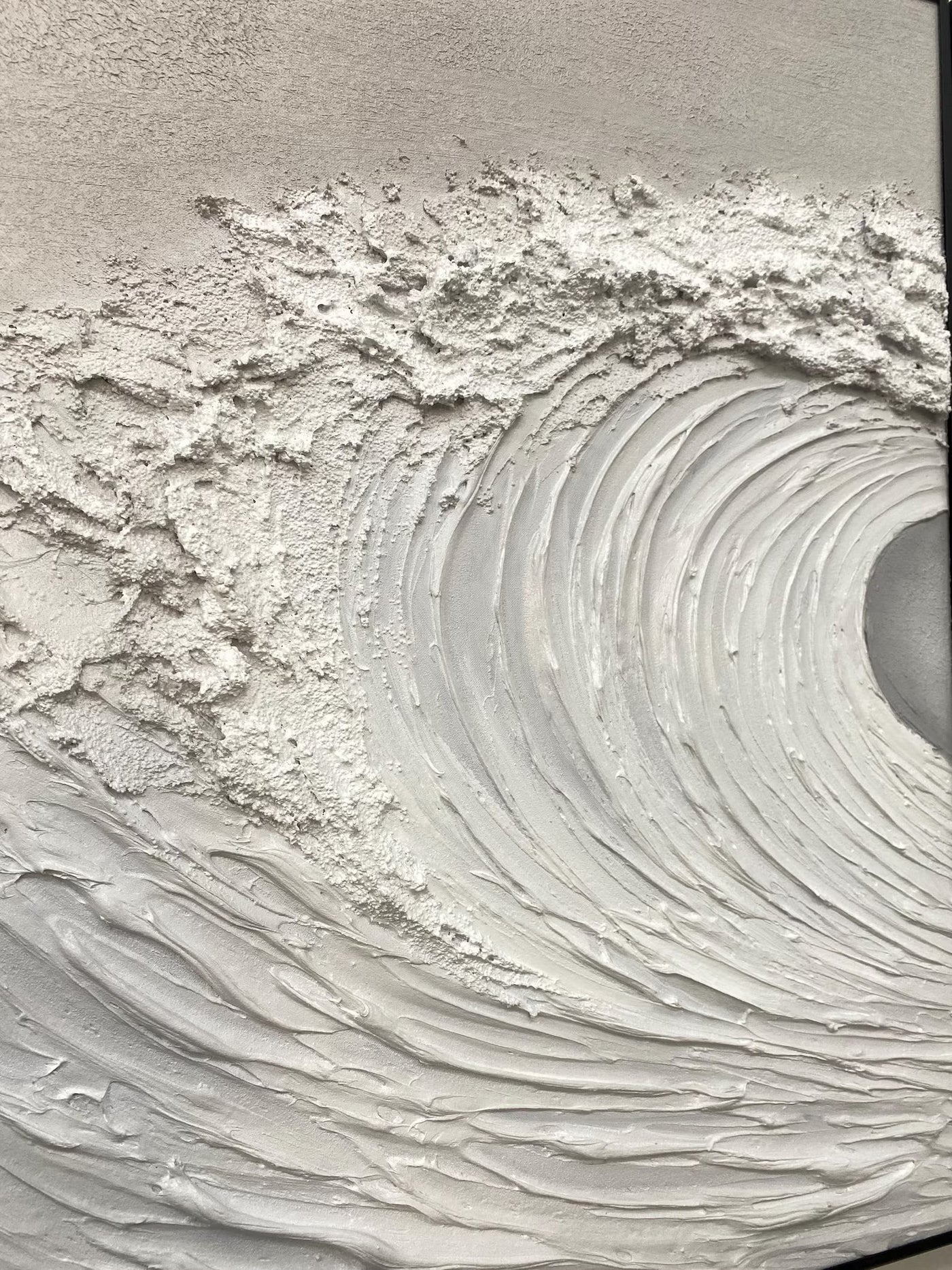 Textured Wave Grandeur | White Surge